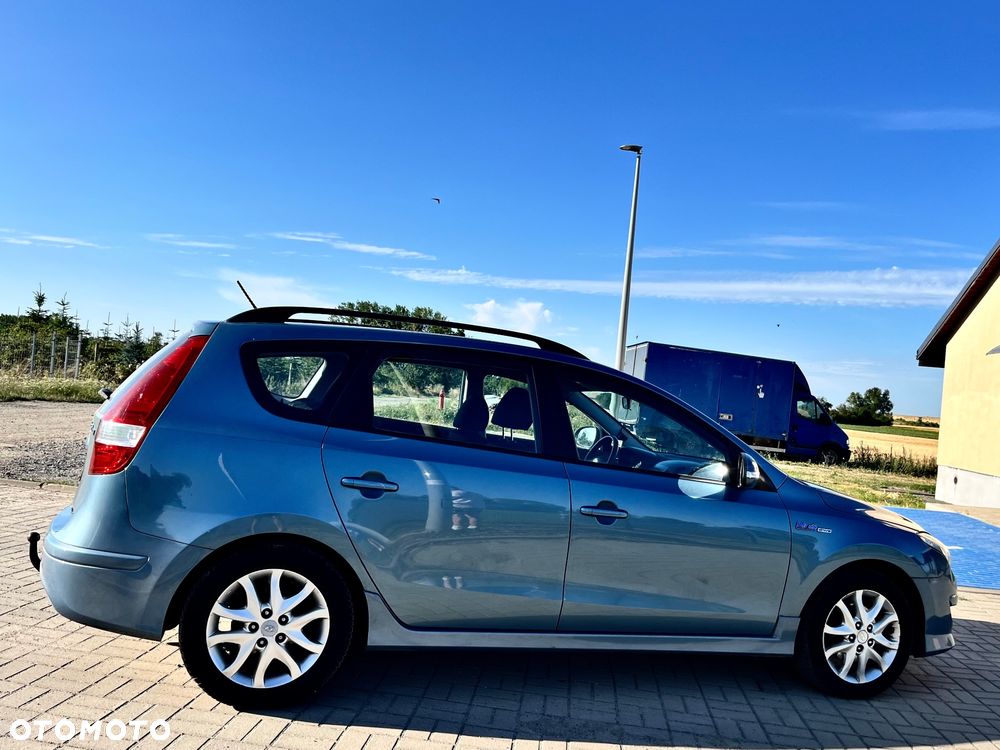 Hyundai i30 i30cw 1.4 FIFA WM Edition - 6
