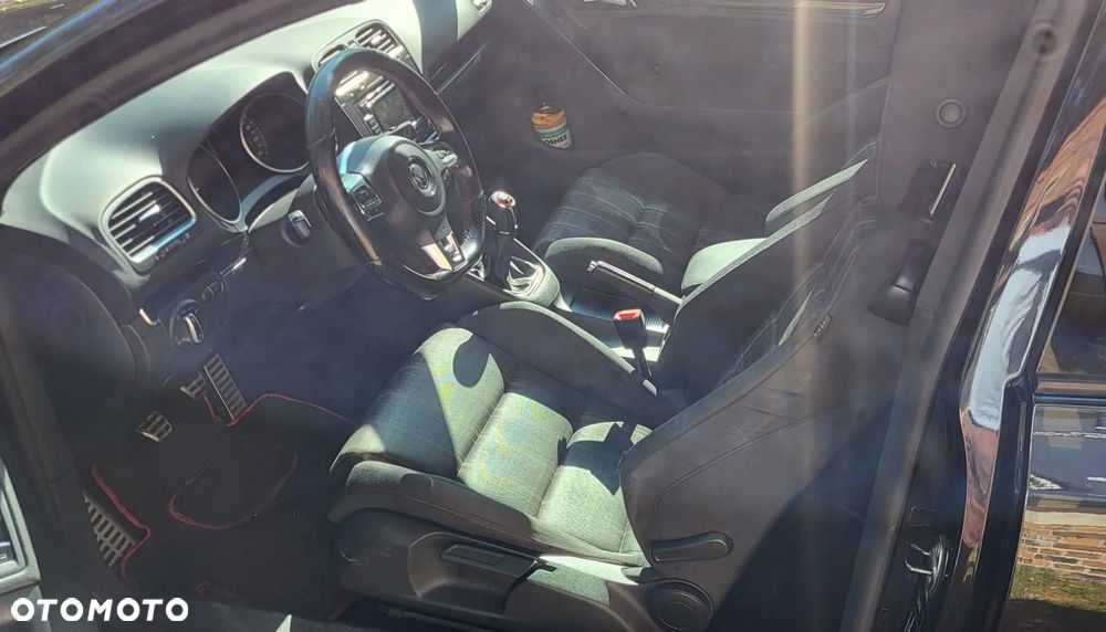 Volkswagen Golf VI 2.0 TSI GTI - 4