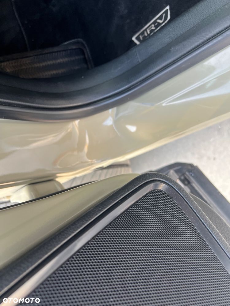 Honda HR-V 1.5 i-MMD Advance CVT - 33