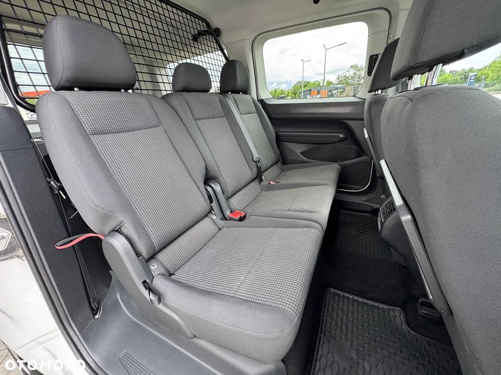 Volkswagen Caddy Maxi 2.0 TDI DSG - 16