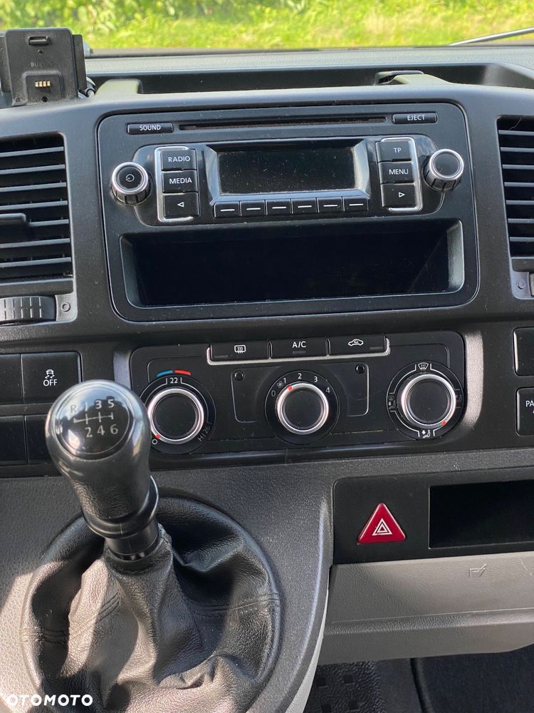Volkswagen Transporter - 12
