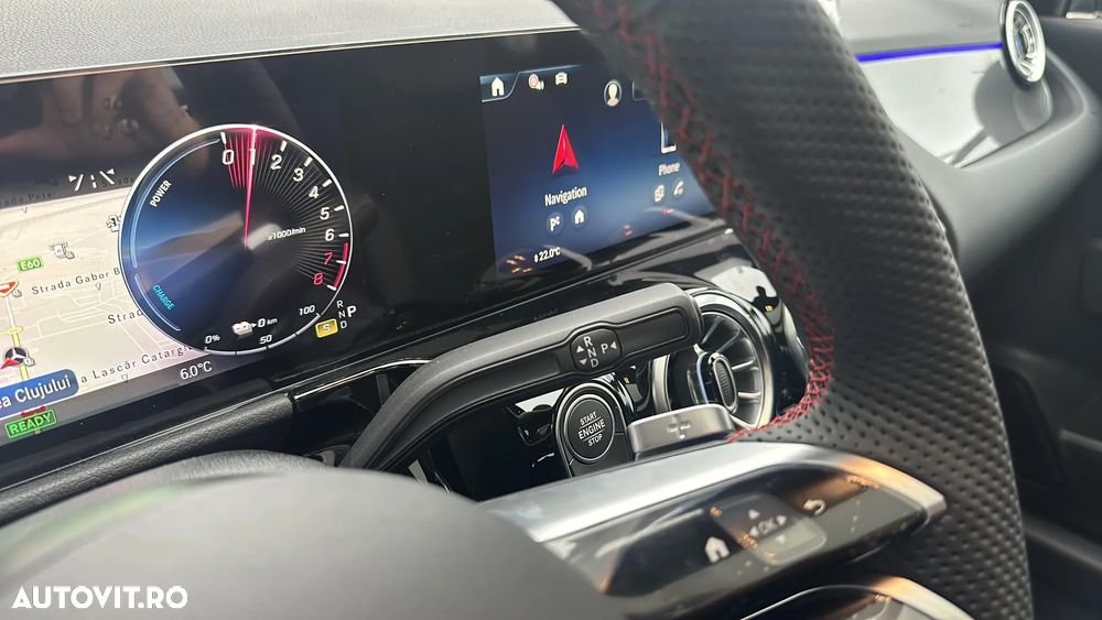 Mercedes-Benz GLA 250 e - 14