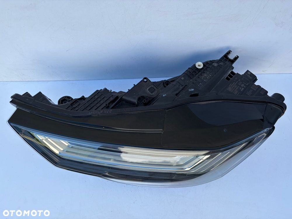 Audi A6 C8  lampa przod lewa full led matrix - 4