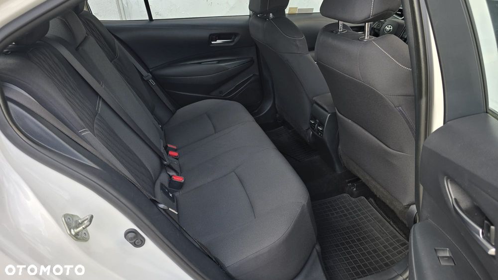 Toyota Corolla 1.5 Comfort - 13