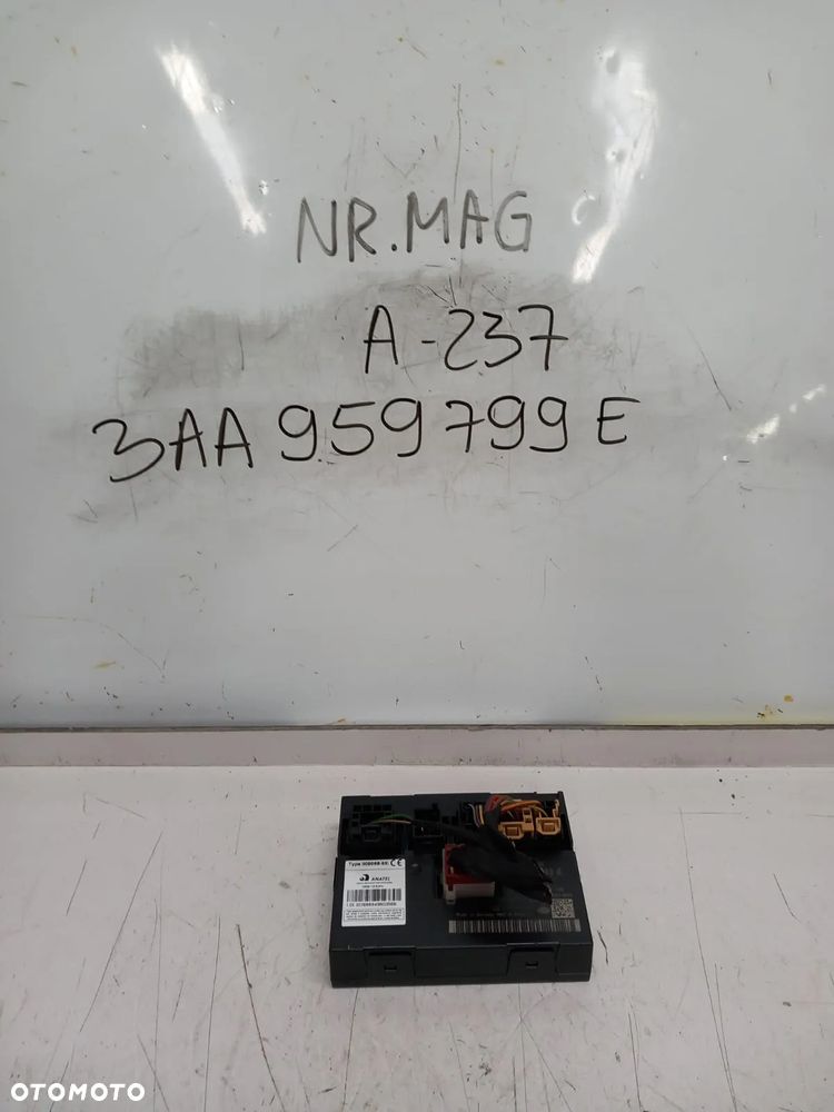 MODUŁ KOMFORTU VW PASSAT B7 3AA959799E - 1