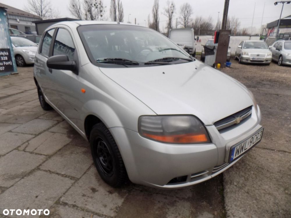 Chevrolet Aveo - 2