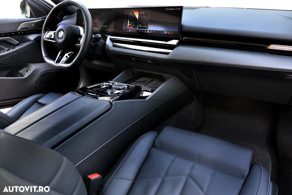 BMW Seria 5 520d Aut. - 10