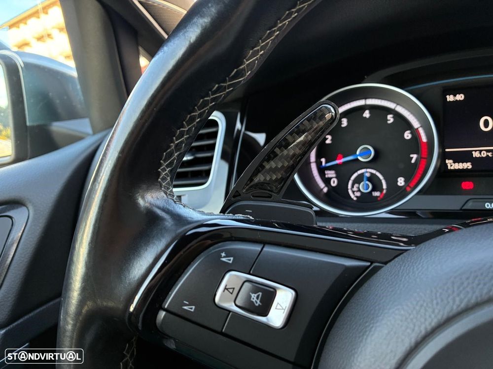 VW Golf 2.0 TSI R DSG - 19