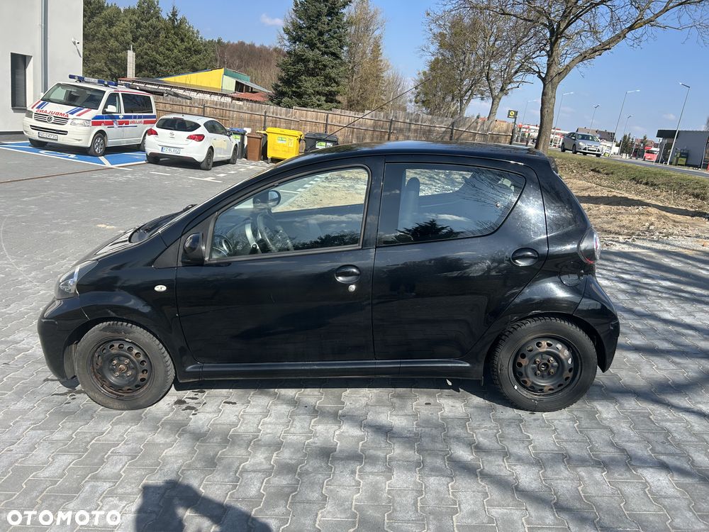 Toyota Aygo Cool - 10
