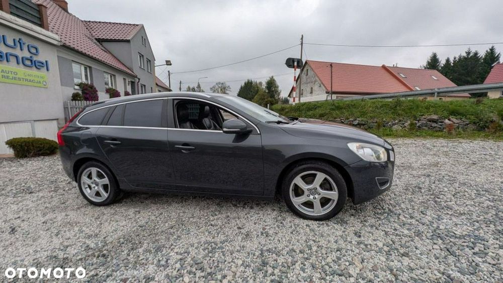 Volvo V60 - 4