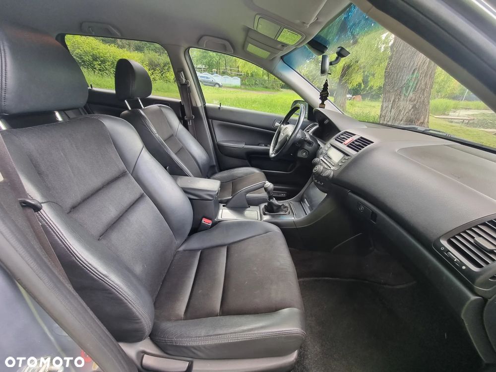 Honda Accord 2.0 Comfort - 6