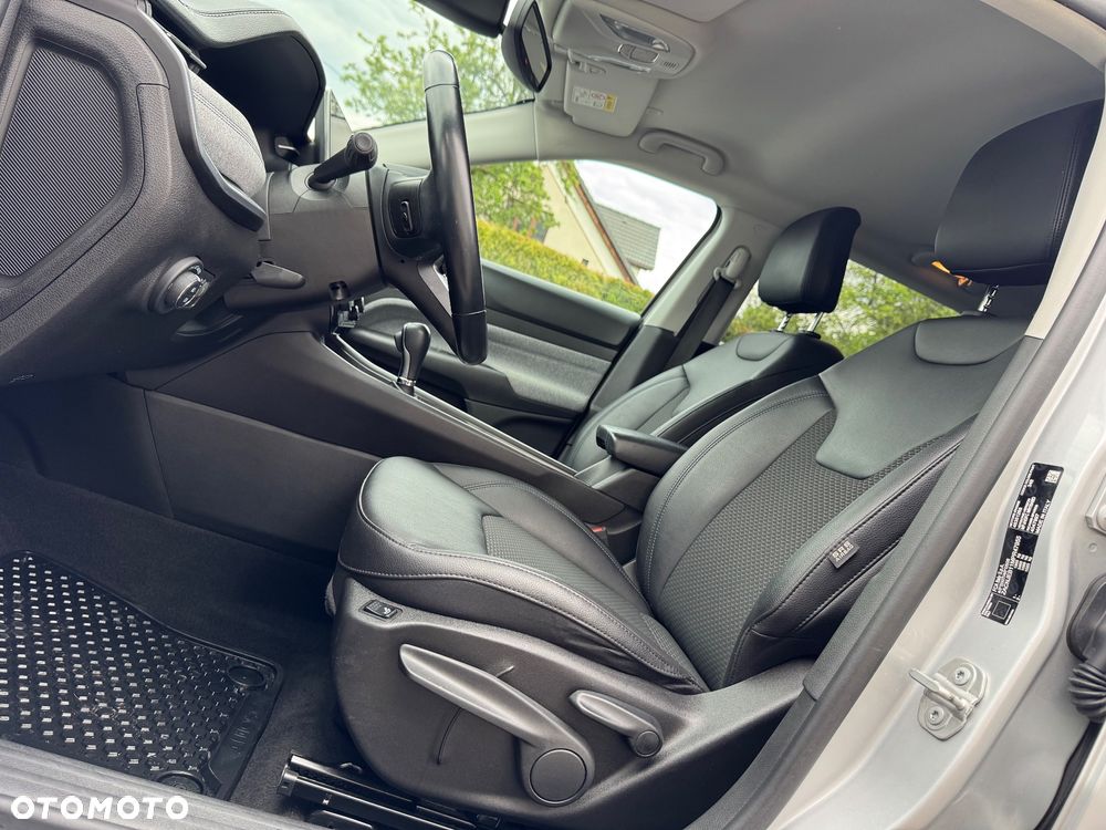 Jeep Compass 1.3 TMair Longitude FWD S&S DDCT - 26