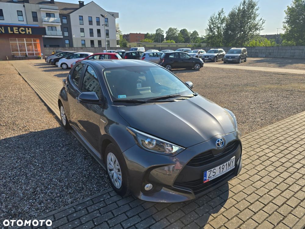 Toyota Yaris - 4