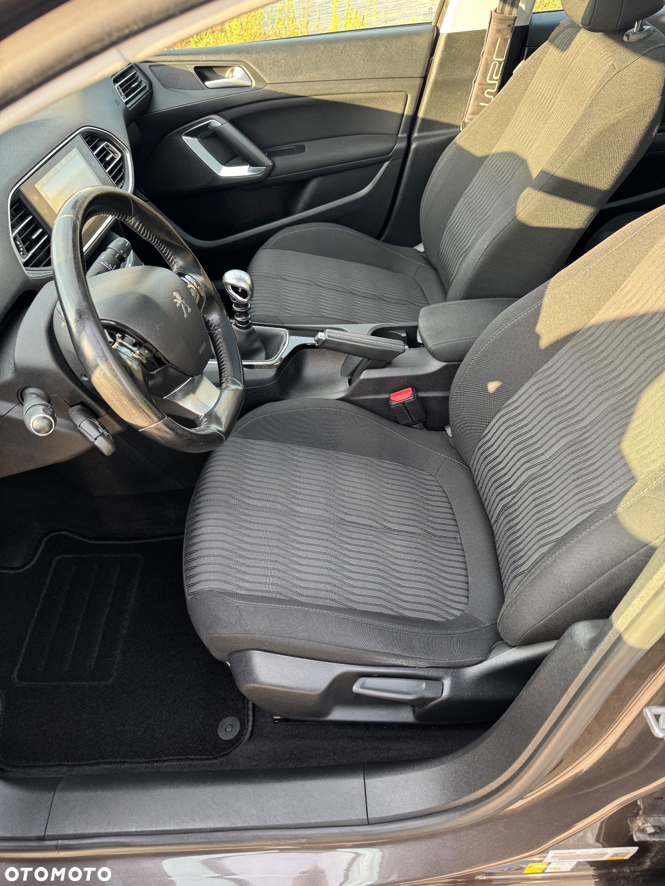 Peugeot 308 SW e-HDi 115 Stop & Start Active - 11