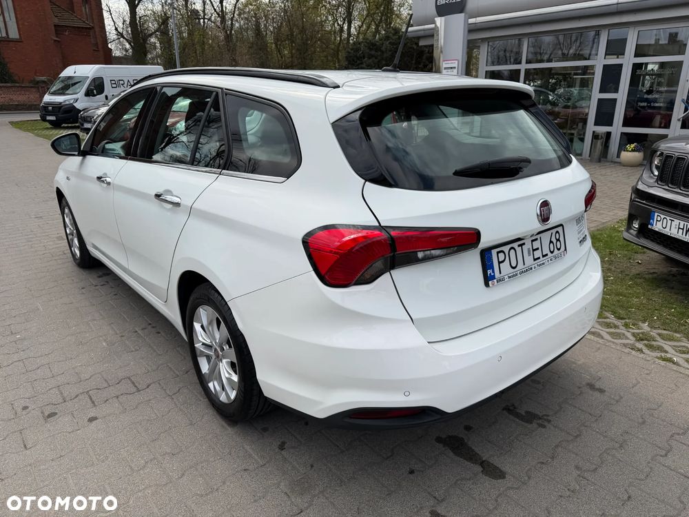 Fiat Tipo 1.6 MultiJet DCT Lounge - 7