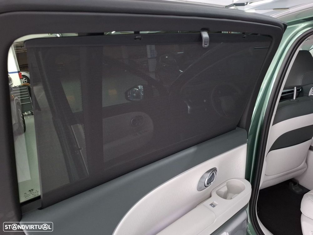 Hyundai Ioniq 9 110.3 kWh Calligraphy - 15