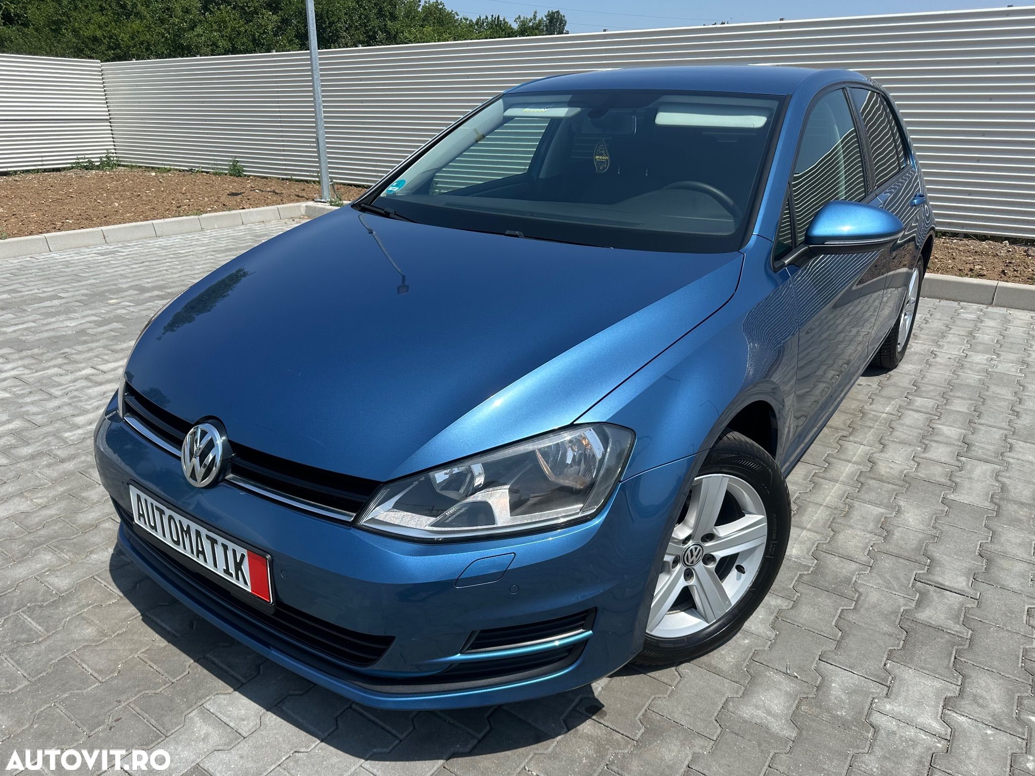 Volkswagen Golf 1.2 TSI BMT DSG Comfortline - 1