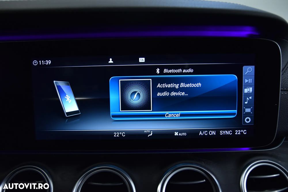 Mercedes-Benz E 220 d 4MATIC Aut. - 23