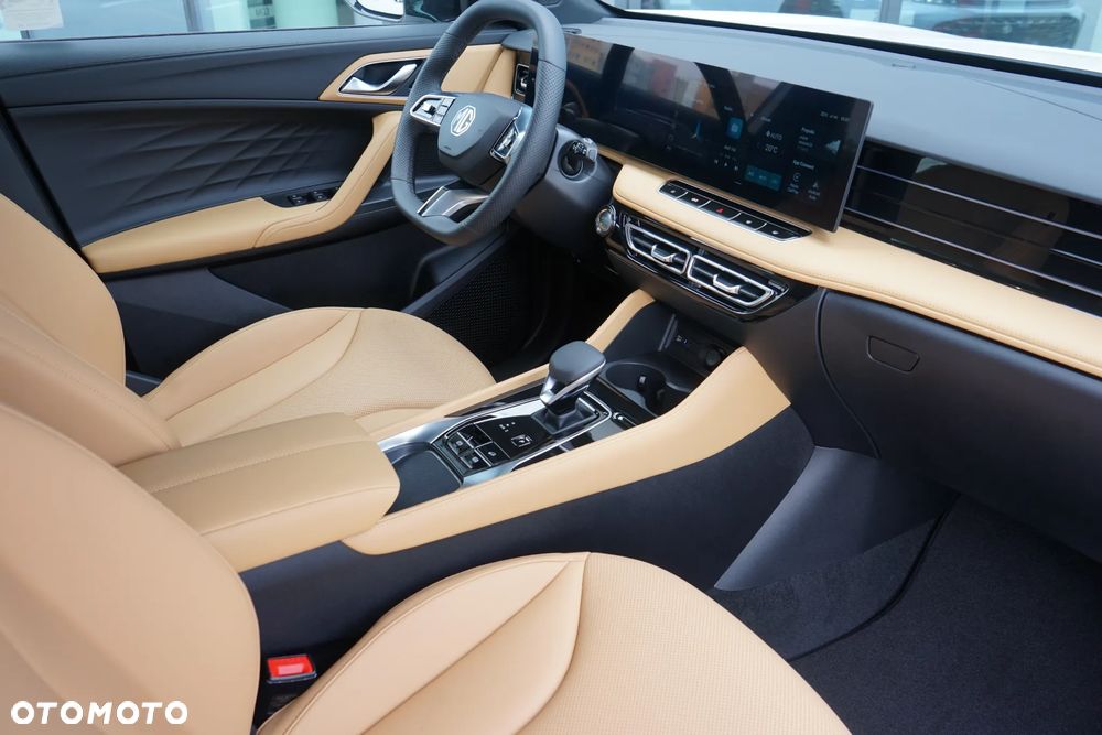 MG HS 1.5T HEV+ Exclusive - 16