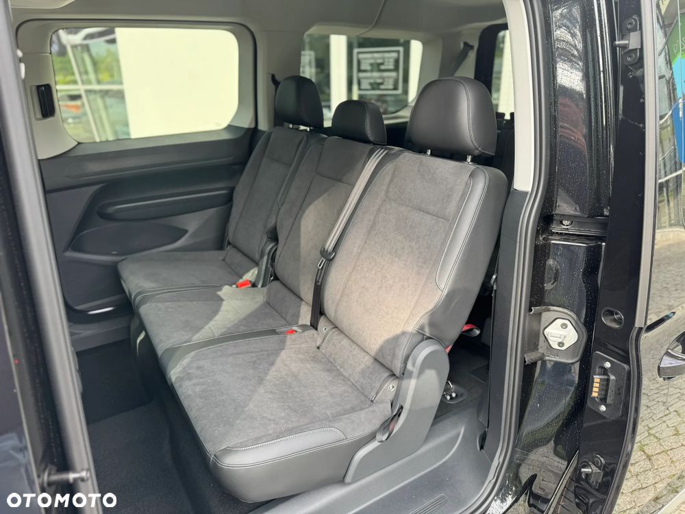 Volkswagen Caddy Maxi 2.0 TDI Style DSG - 23