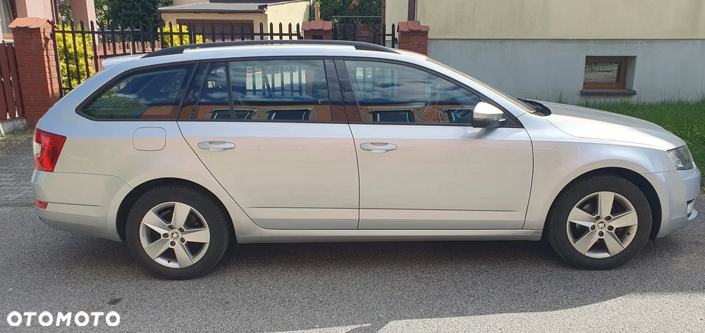 Skoda Octavia 1.6 TDI Ambition - 3