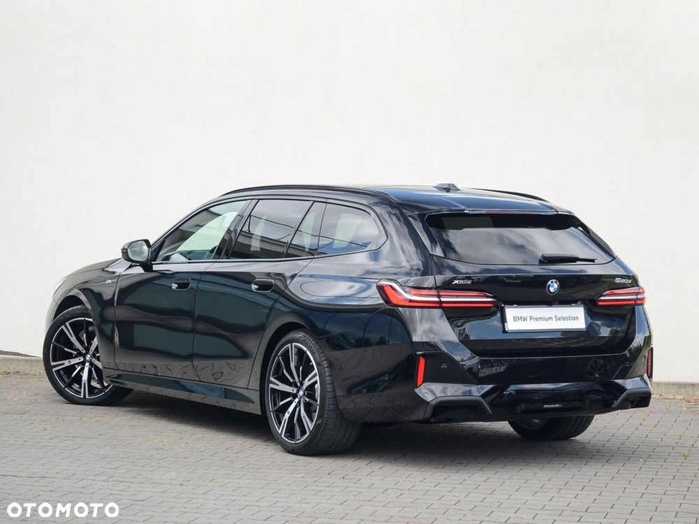 BMW Seria 5 - 10