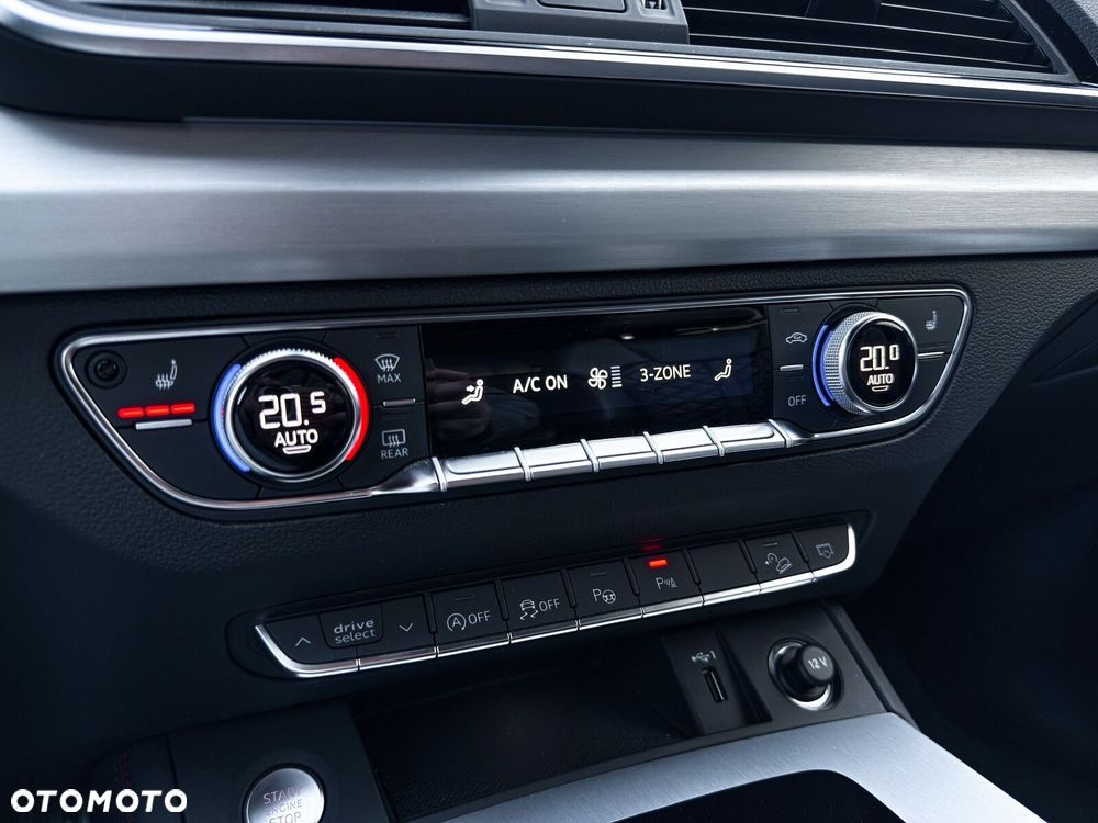 Audi Q5 Sportback - 22