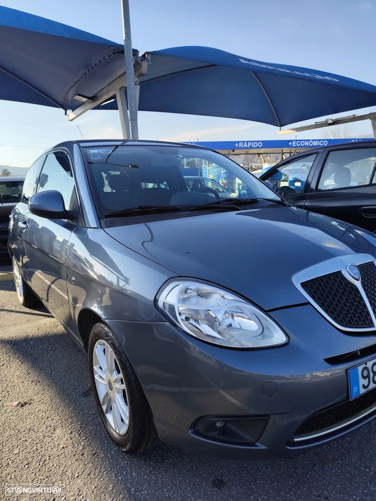Lancia Ypsilon 1.2 Oro - 2