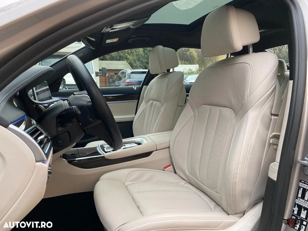 BMW Seria 7 730d xDrive - 9