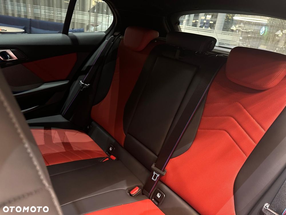 BMW Seria 1 - 23