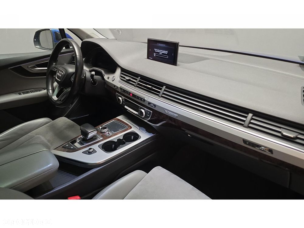 Audi Q7 3.0 TDI Quattro Tiptronic - 27