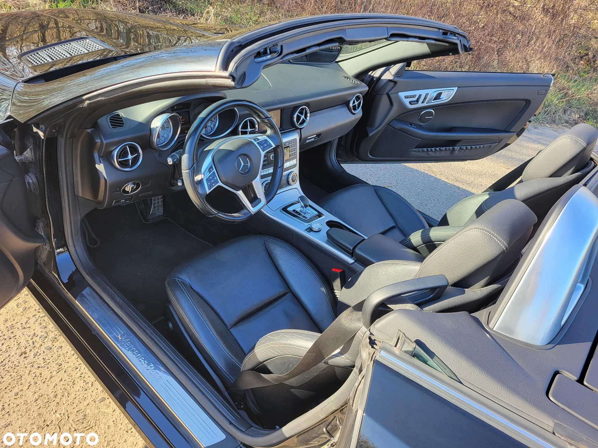 Mercedes-Benz SLC 300 9G-Tronic - 24