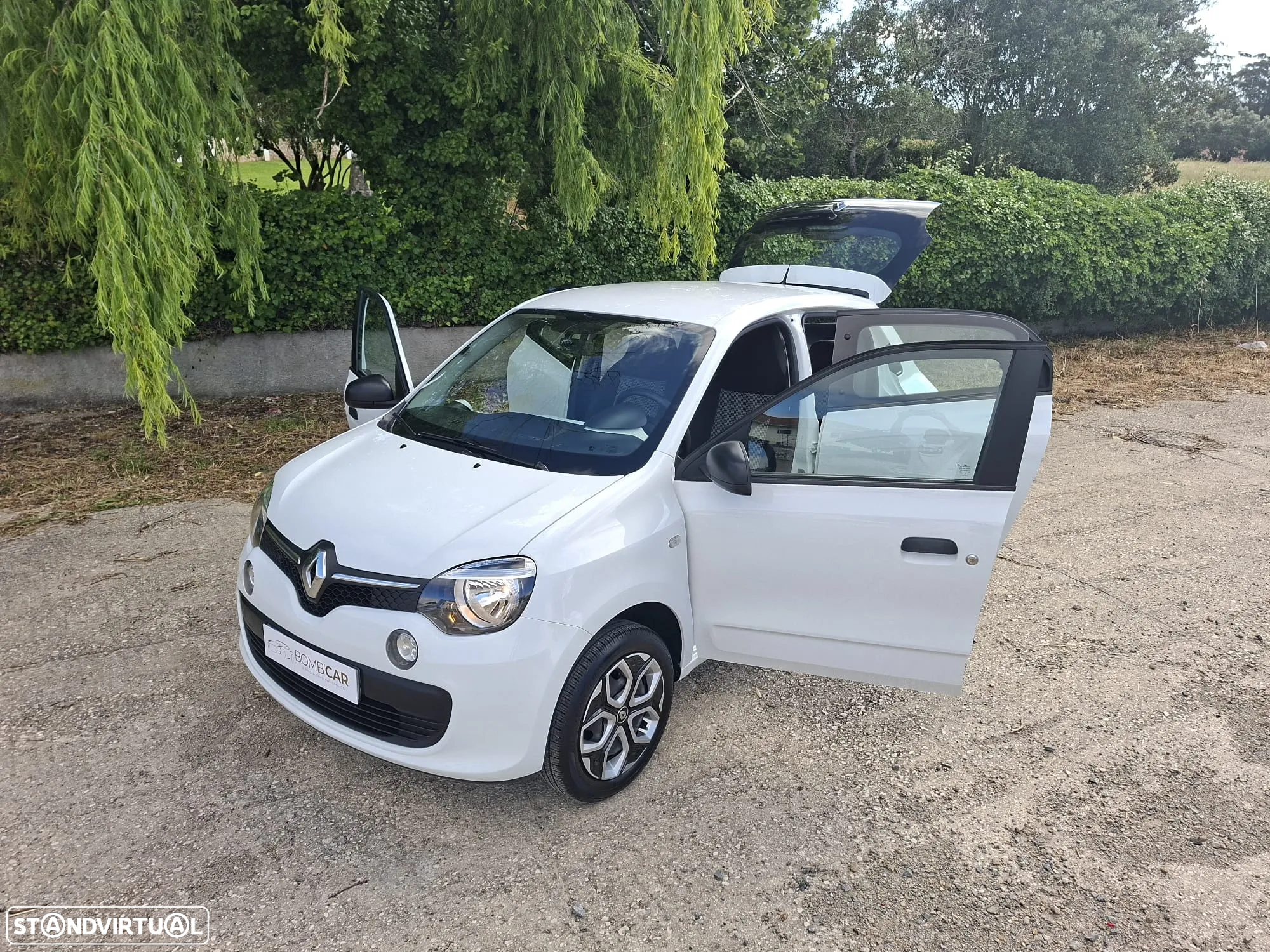 Renault Twingo SCe 70 Liberty - 3