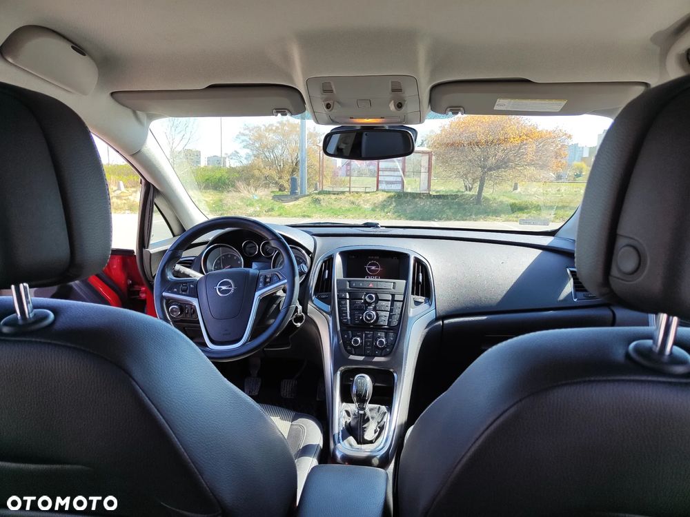 Opel Astra 1.4 T Cosmo - 15