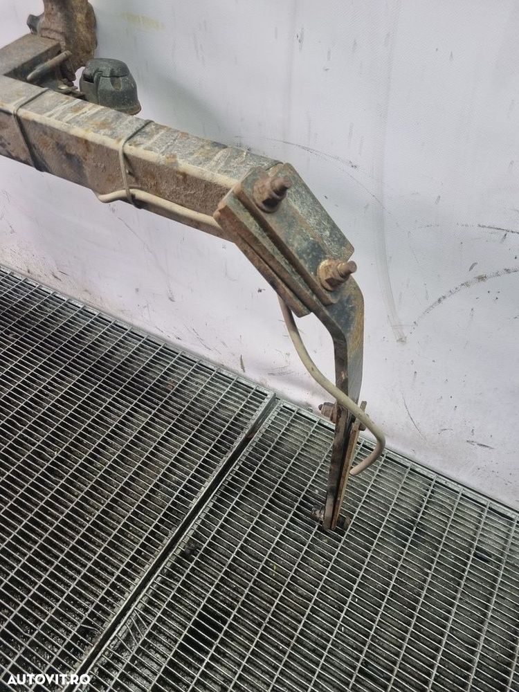 Carlig remorcare Ford Kuga 2008 - 2010 SUV 4 Usi (1430) - 3