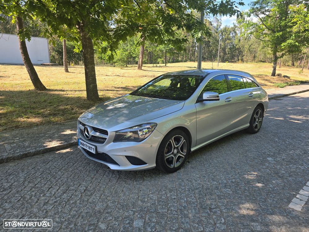 Mercedes-Benz CLA 180 d Shooting Brake - 4