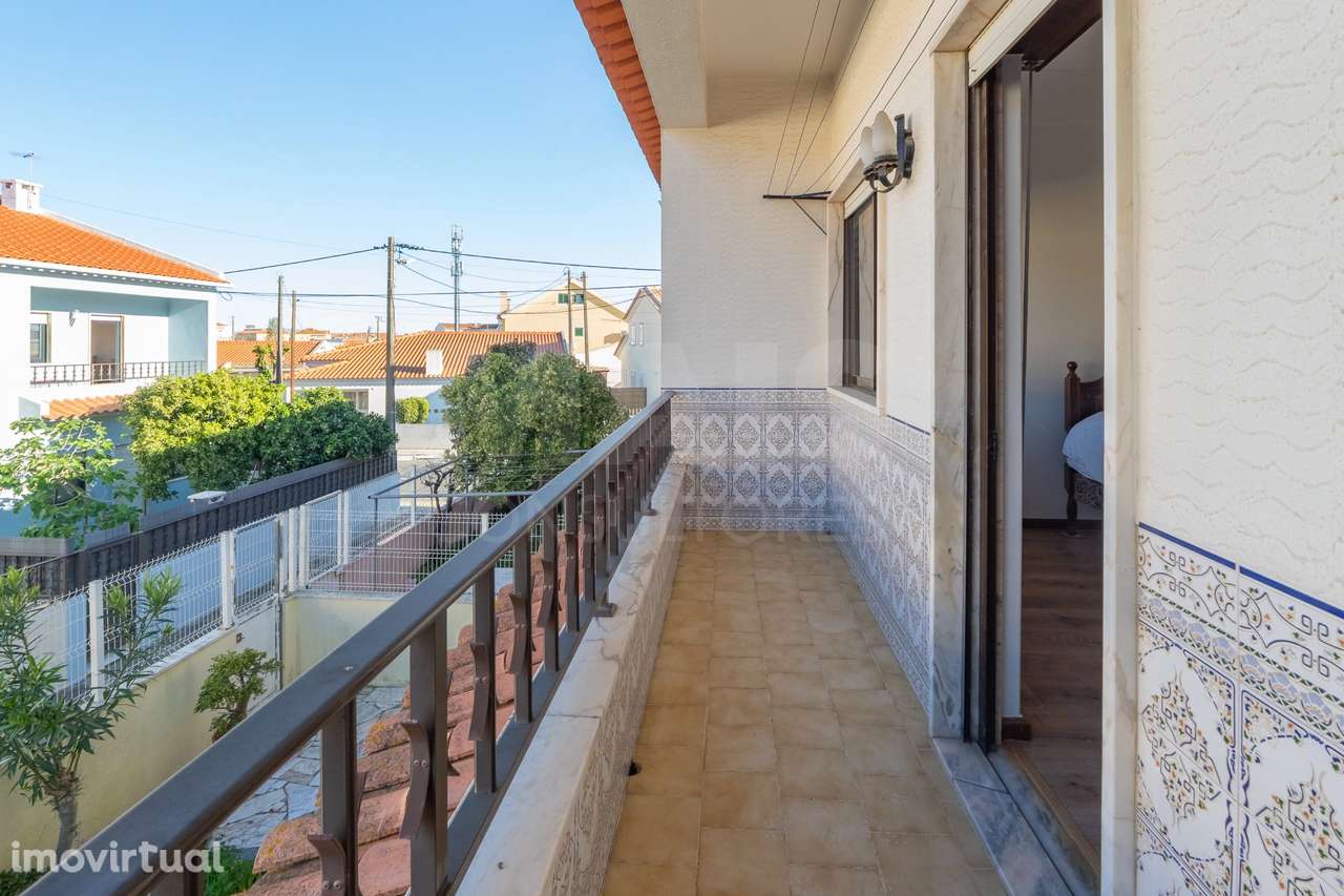 Oportunidade no Porto Alto, moradia T4+1 com 204m2 e logradouro. - Grande imagem: 5/41