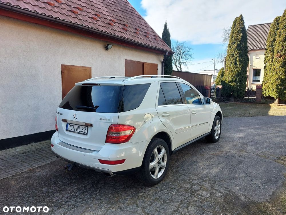 Mercedes-Benz ML 300 CDI 4-Matic - 4