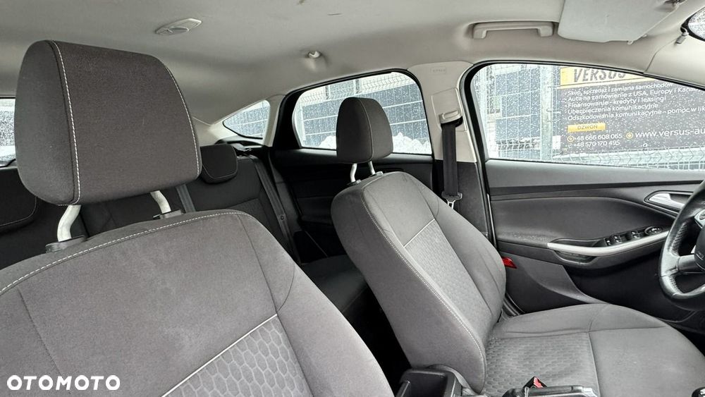 Ford Focus - 9