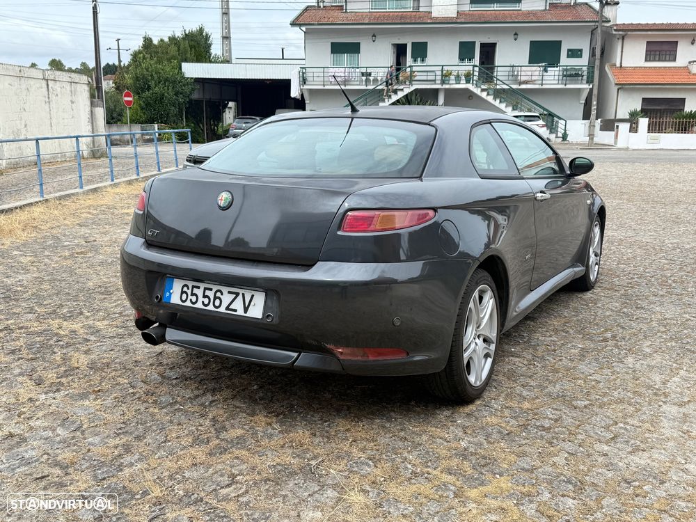 Alfa Romeo GT 1.9 JTD M-JET - 3