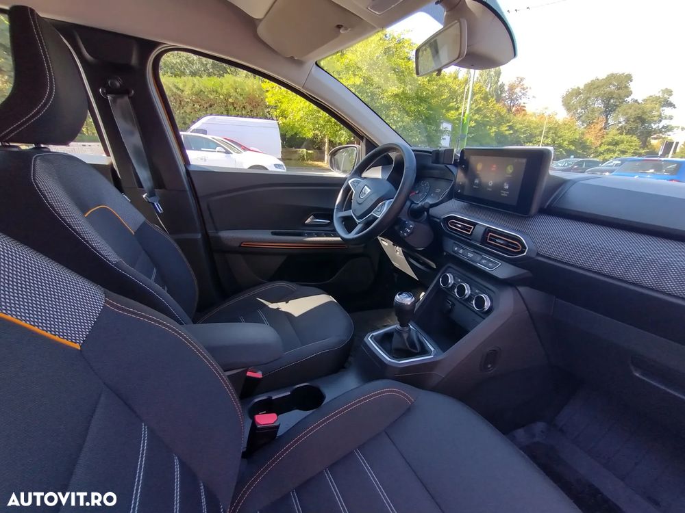Dacia Sandero Stepway TCe 90 MT6 Comfort - 4