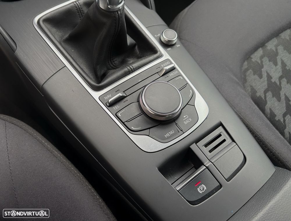 Audi A3 Sportback 2.0 TDI Sport - 6