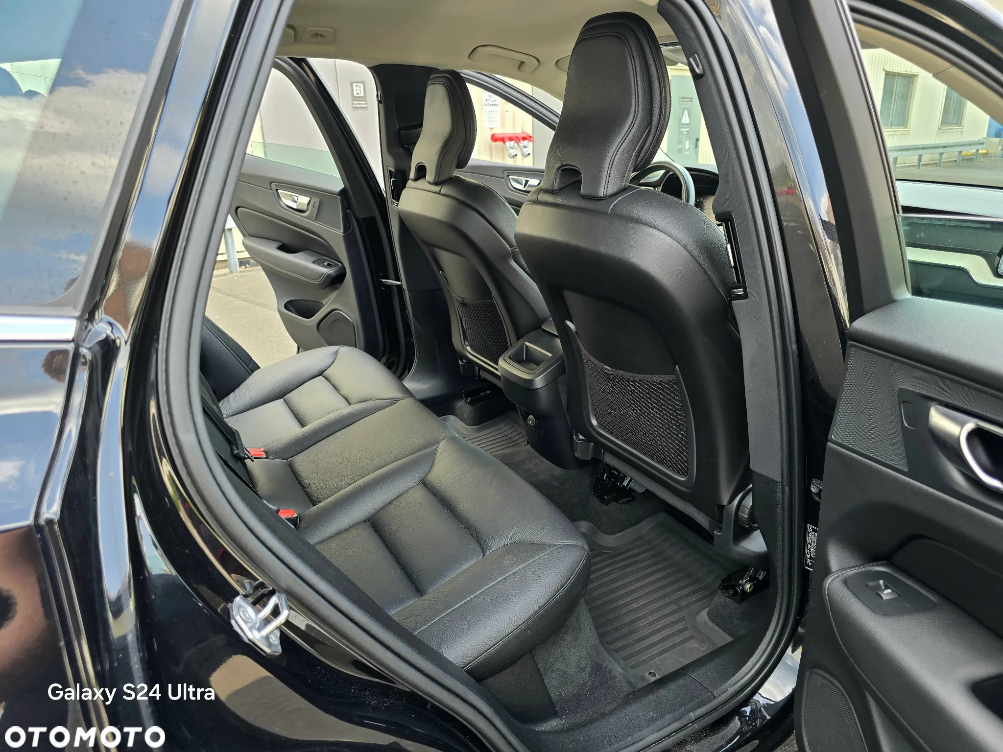 Volvo XC 60 B5 B AWD Inscription - 16
