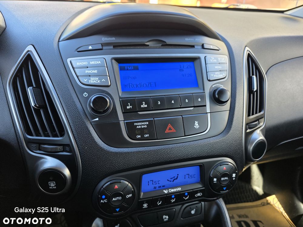 Hyundai ix35 1.7 CRDi 2WD Fifa World Cup Edition - 20