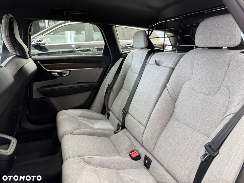 Volvo V90 - 13