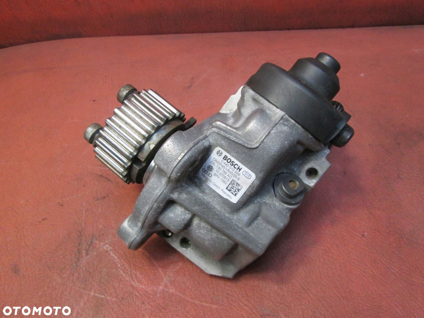 Pompa wtryskowa Audi Q3 VW 2.0 TDI 03L130755AC - 2