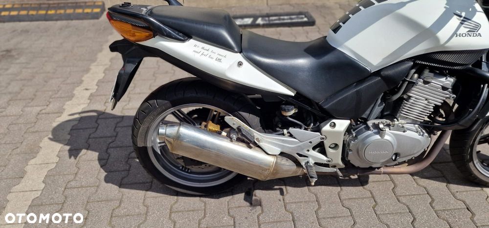 Honda CBF - 21