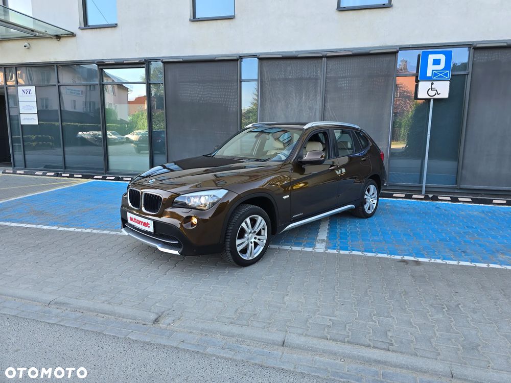 BMW X1 xDrive20d - 12