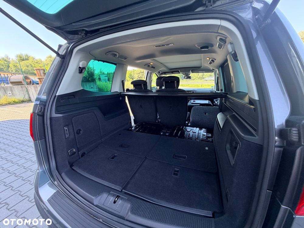 Volkswagen Sharan - 32