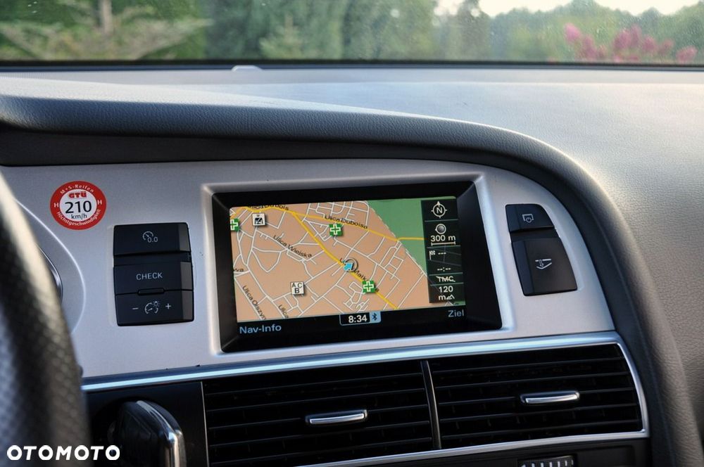 Audi A6 Avant - 32